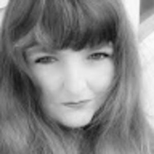 Meet your Posher, Lynette